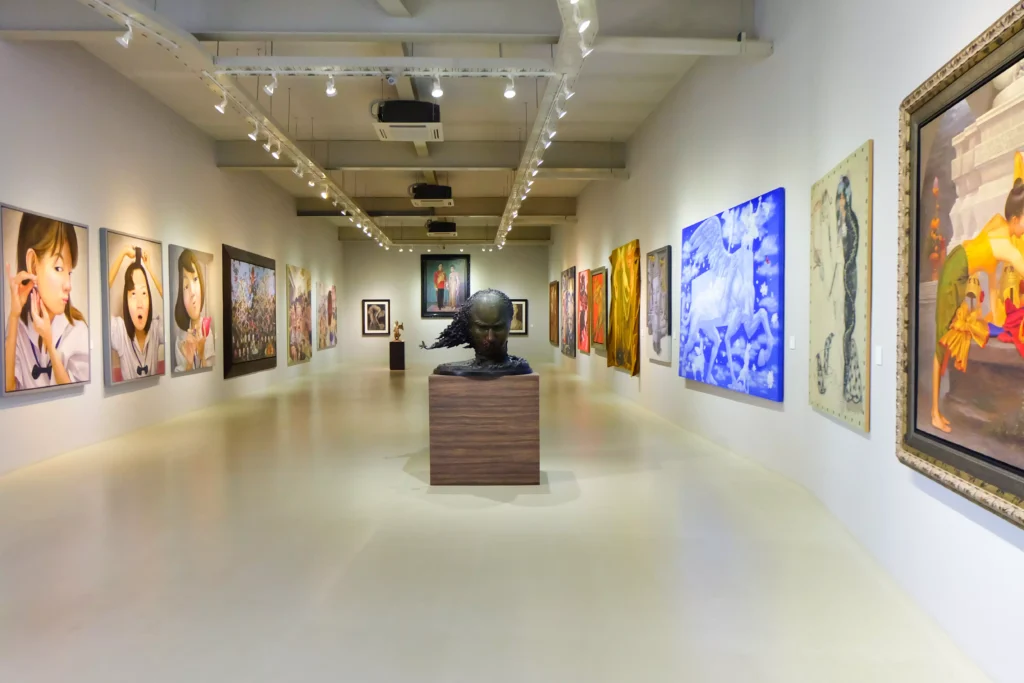 Ausstellungsraum einer Kultureinrichtung