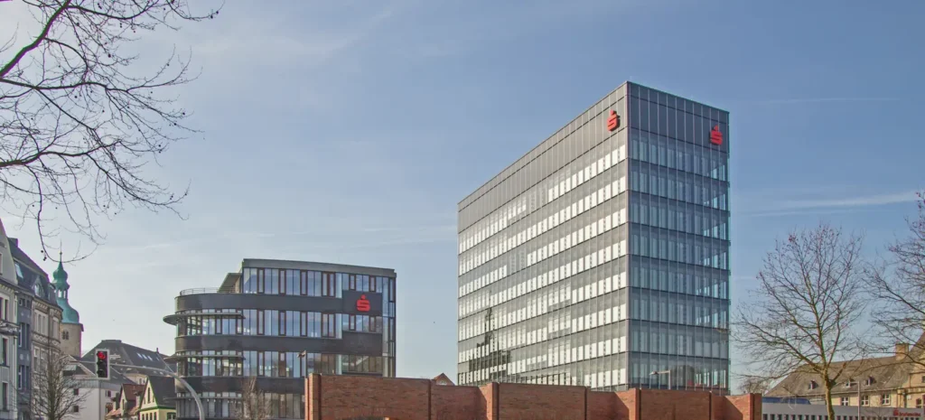 Recklinghausen, moderne Gebäude am Lohtor